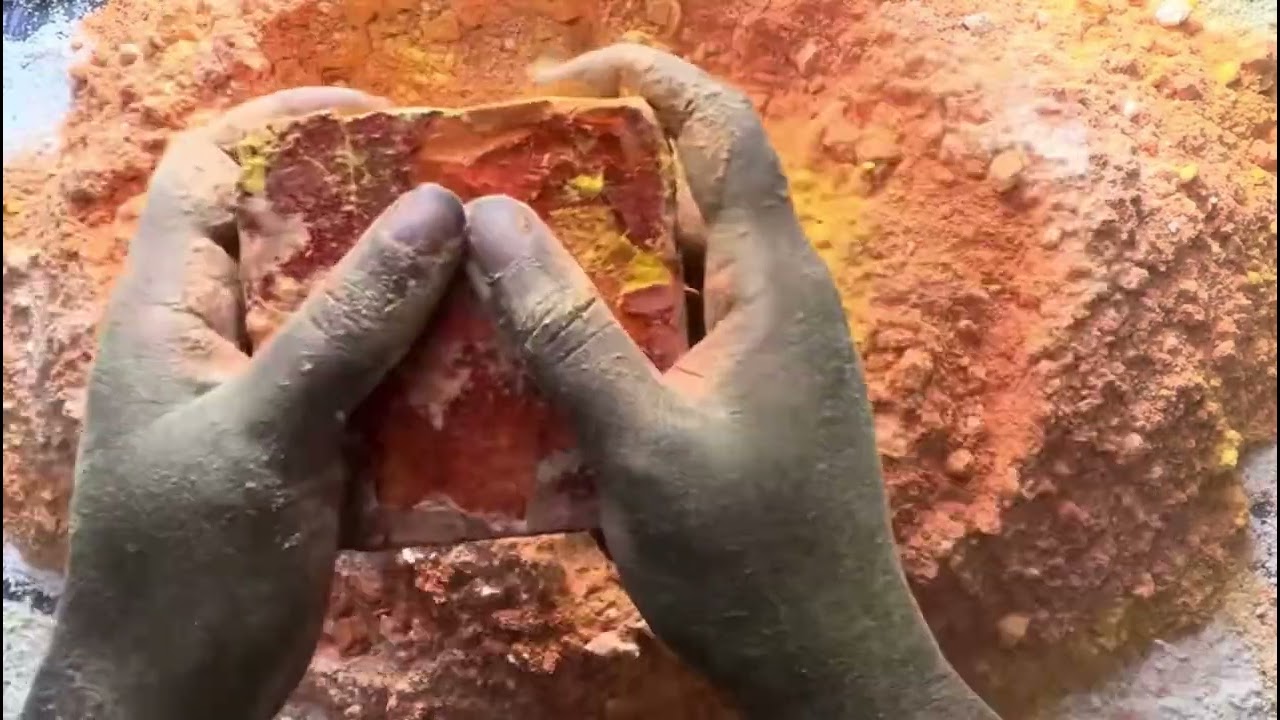 Sunset Dyed chalk crush edit | credit goes to @unplainjaneasmr #satisfying #crunchycrumbles #asmr 