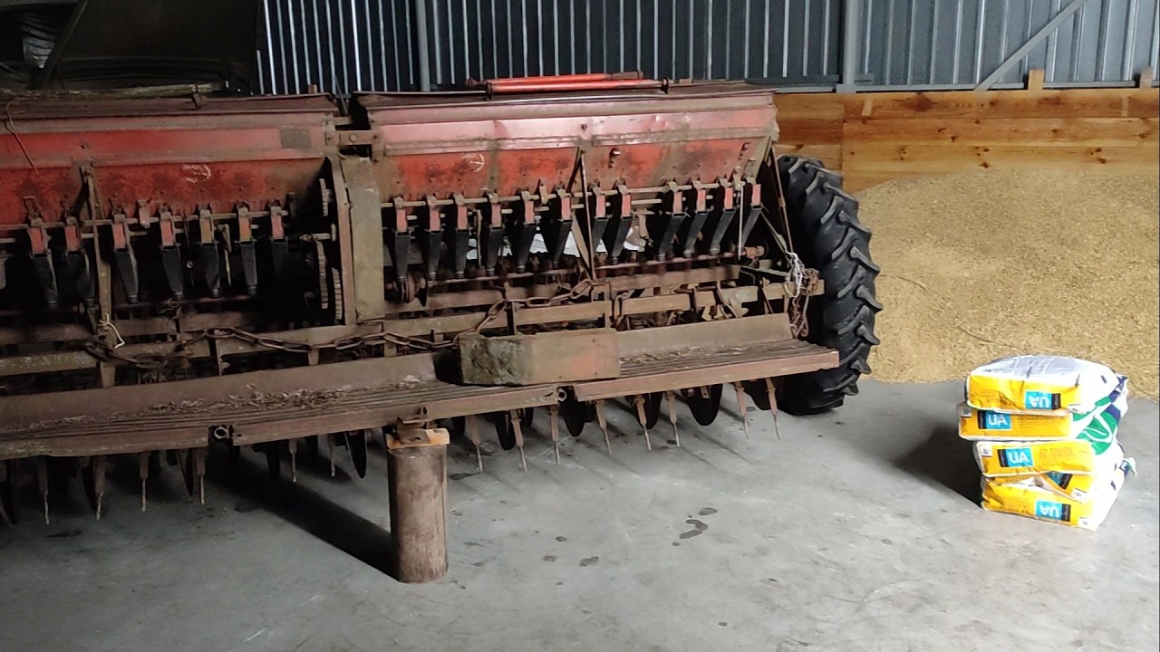Поліція🚓 влаштувала перегони. Розпаковка📦 посилки з Одеси. Погода🌦️ не знає, що робить. Я на роботу.