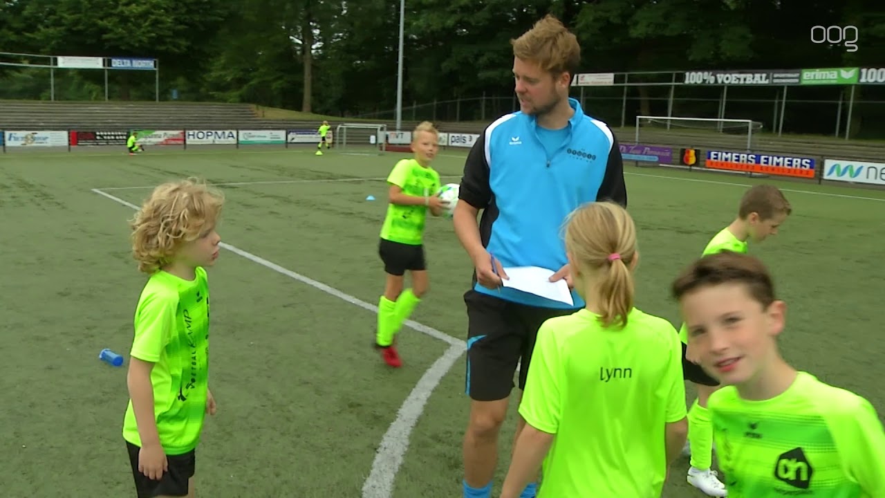 Passen als Frenkie de Jong op Voetbalkamp Groningen