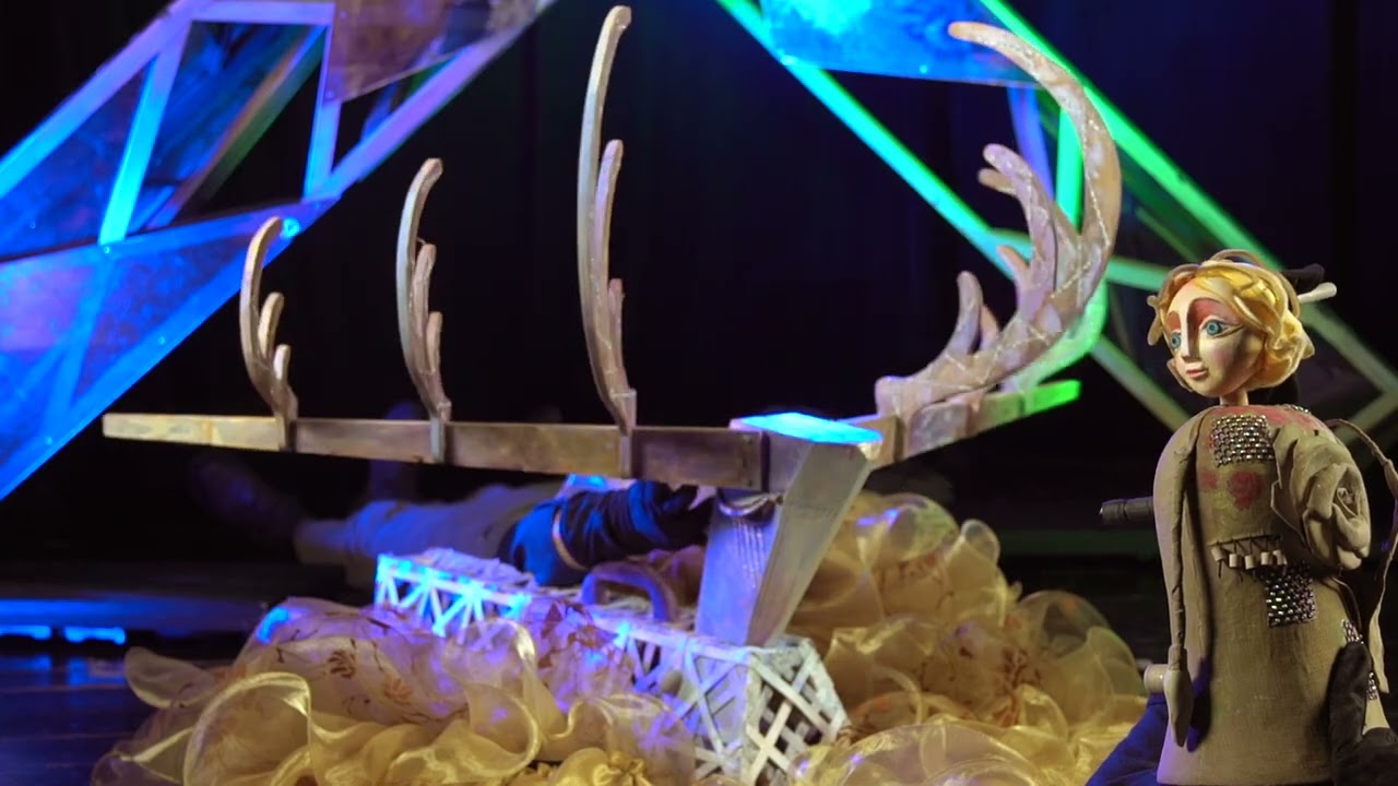 SNEHOVÁ KRÁĽOVNÁ trailer