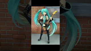 Figma 200 Hatsune Miku Version 2.0 Review! #MikuMonth Day 8