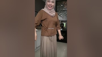 karena kaos wanita ini, emak-emak juga bisa tampil kece #kaoswanita #blouse