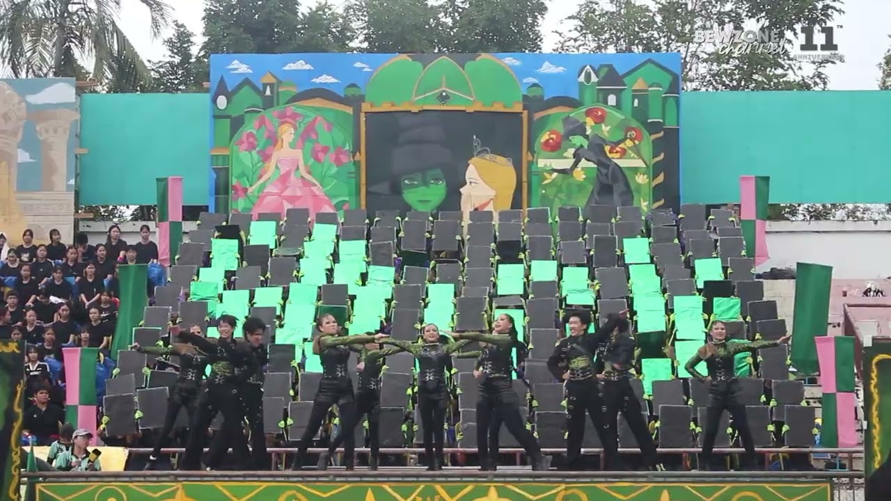 [ยกที่ 1] กองเชียร์และเชียร์ลีดเดอร์สีเขียว โรงเรียนนารีรัตน์จังหวัดแพร่ l นางแก้วเกมส์ 2025