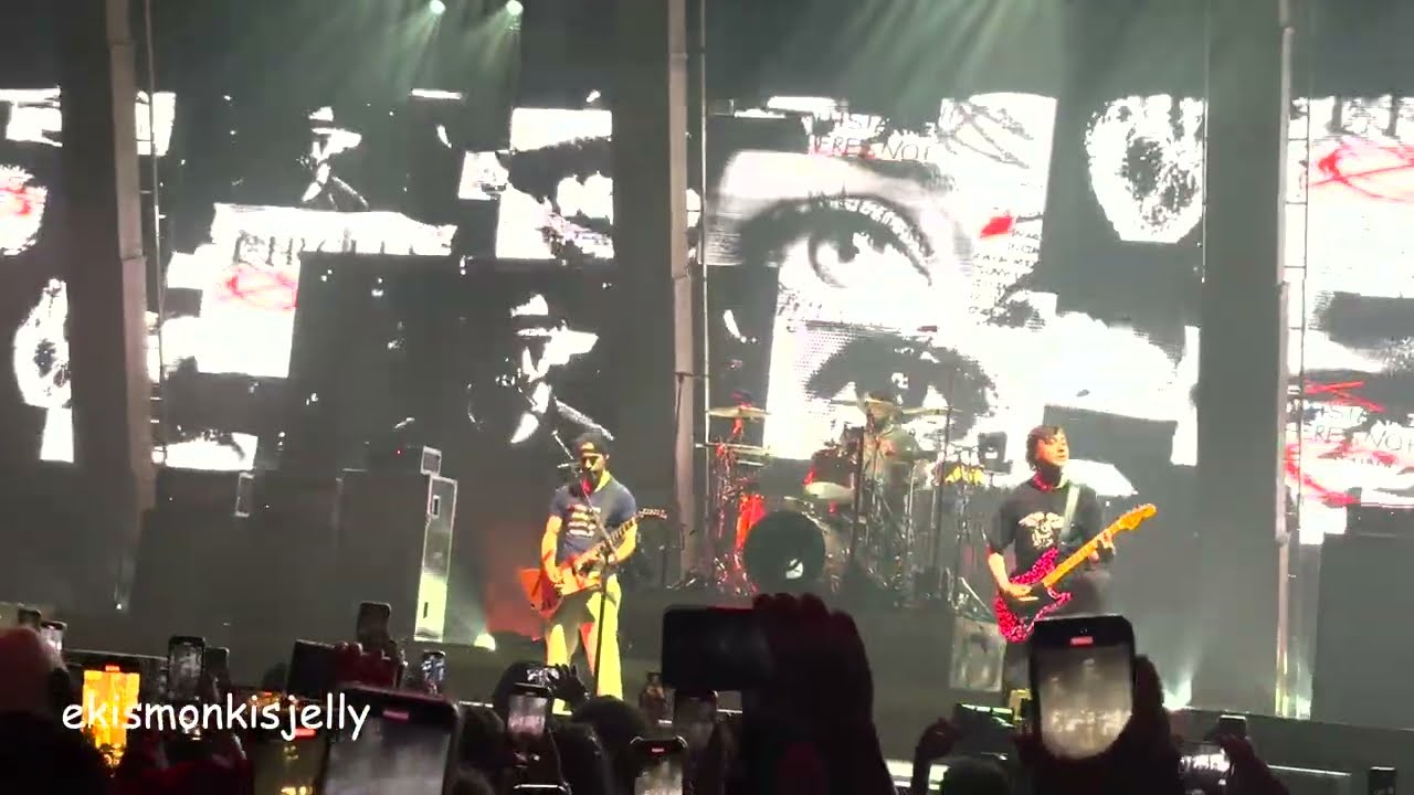 Pierce The Veil - Circles | I Can't Hear You World Tour