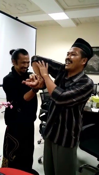Cecep Arif rahman dan silek Minangkabau