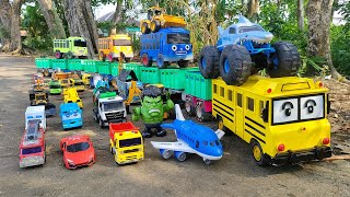 Mobil Truk Tronton Panjang Bongkar Mobil Mobilan, Dump Truk, Mobil Balap, Pesawat, Monster Jam