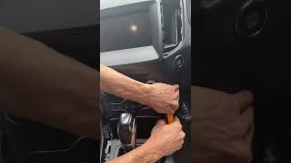 Server Ford galaxy 2016 MK4 sterio removal Tutorial
