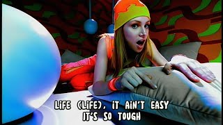 Vitamin C - 𝗦𝗺𝗶𝗹𝗲 🙂 (4K Official Video and Lyrics)