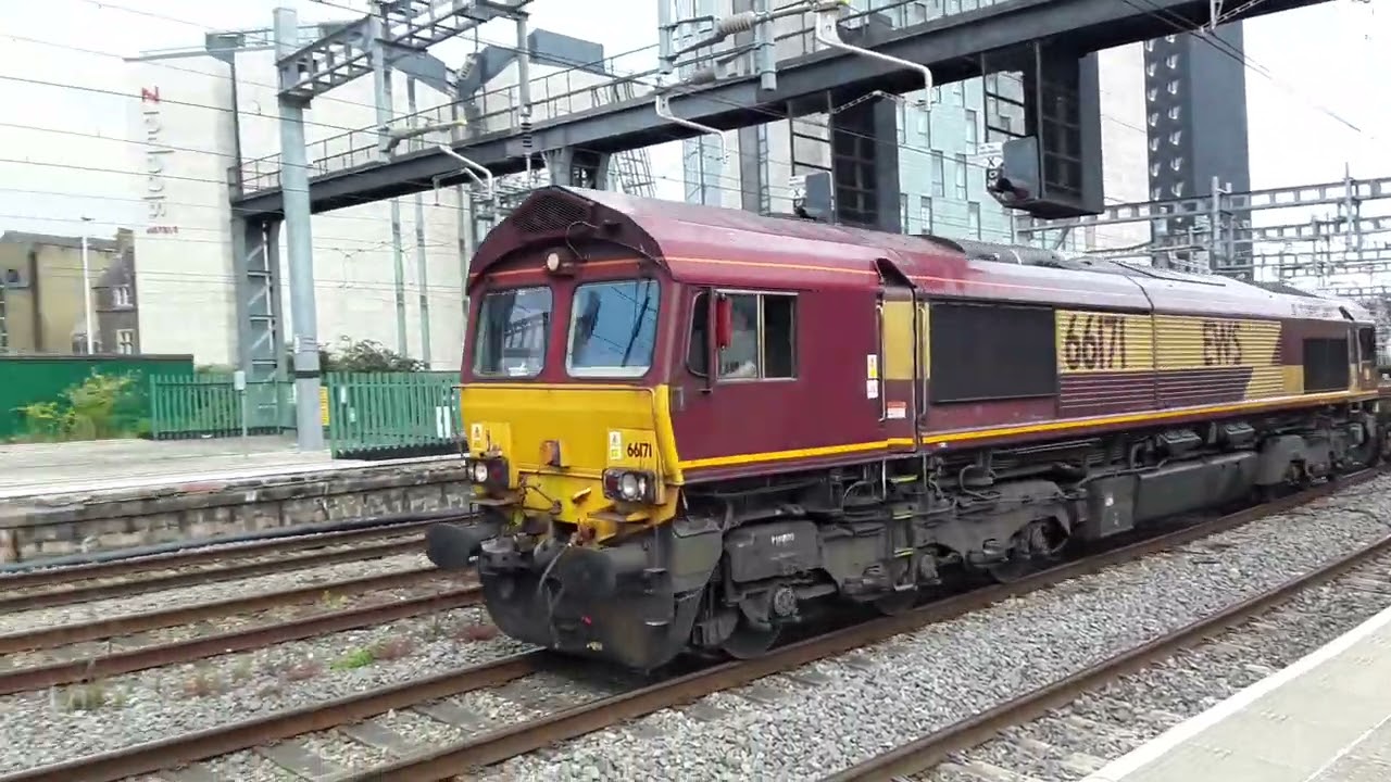 Trains at: Cardiff Central, SWML, 12/08/23
