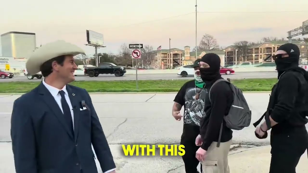 Alex Stein FIGHTS ICE Protesters & Protects Big Booty Latinas!