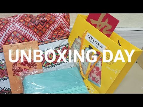 Christmas Present "unboxing day"