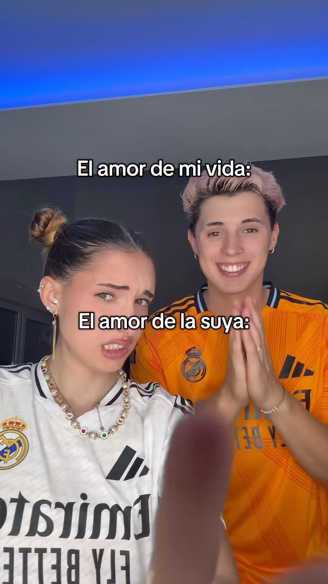 Qué nombre empieza por E??