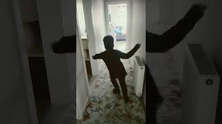 Dans Eden Sırp Kadın Evime Geldi