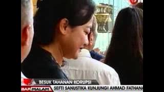 Download lagu TvOne251213 Atut Kunjungi Tersangka Wawan