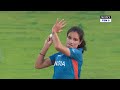 Renuka Singh Thakur's Stunning Spell: A Masterclass in Bowling 🎯