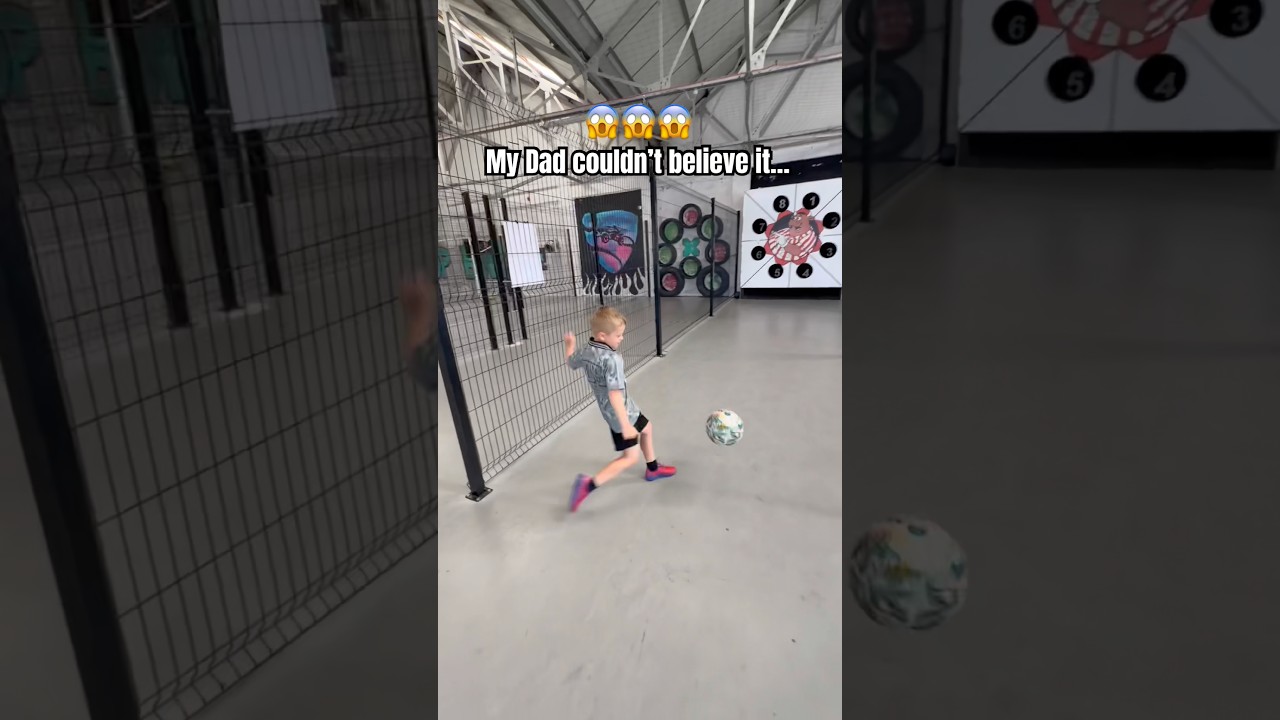 FIRST TIME TRICK SHOT! 😱⚽️🙌🏻