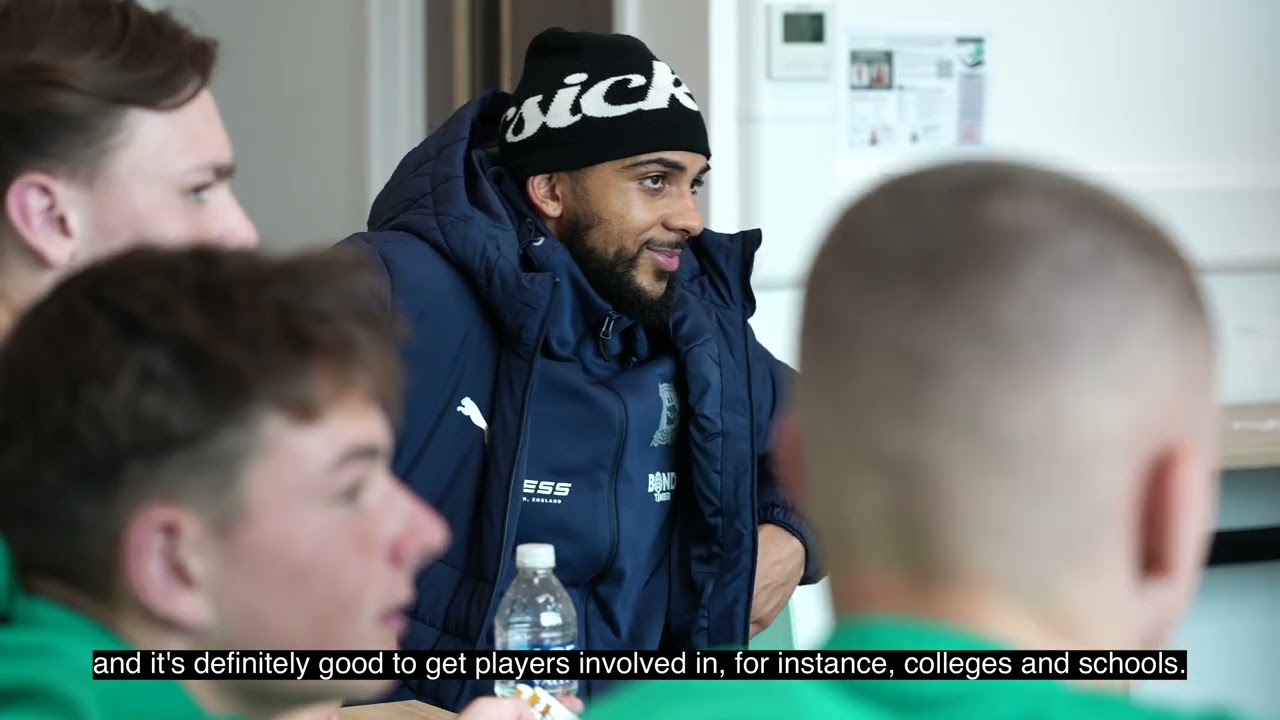 Argyle star Xavier Amaechi inspires young post 16 learners and future footballers