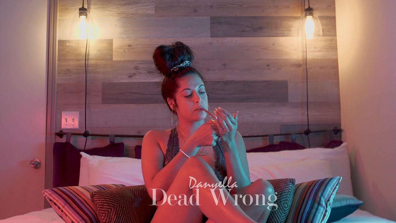 Mira Danyella DEAD WRONG en YouTube Mira Danyella DEAD WRONG en YouTube