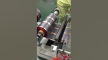 Lithium battery pole pieces slitting machine