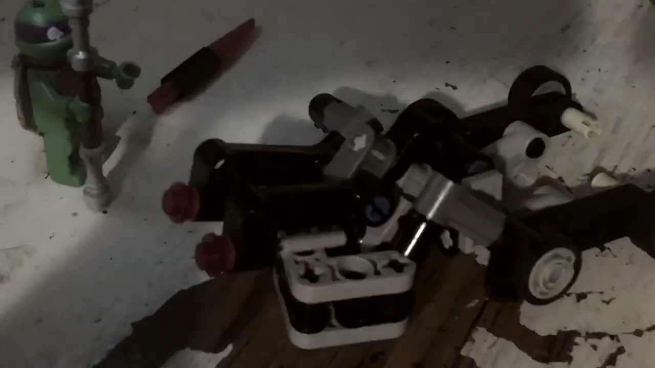 Donatello vs Disector