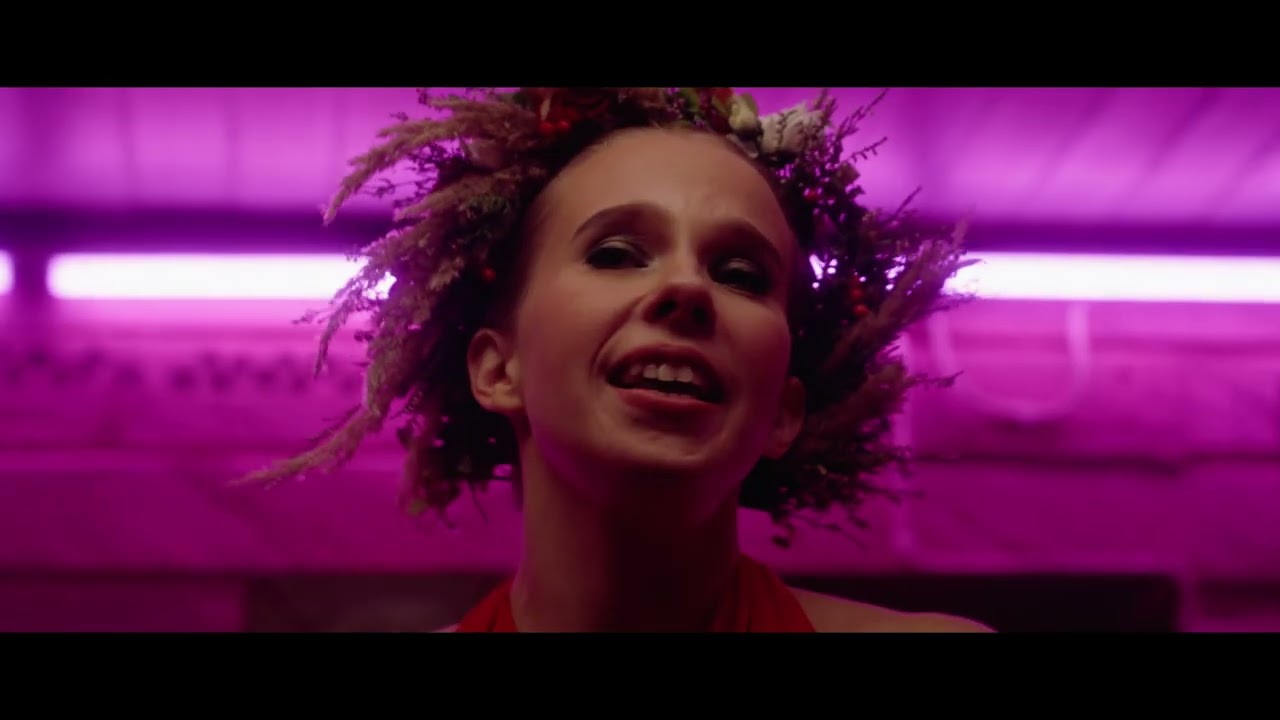 Vilma Talvitie - Katsokaa kuinka katoan | See me disappear OFFICIAL MUSIC VIDEO