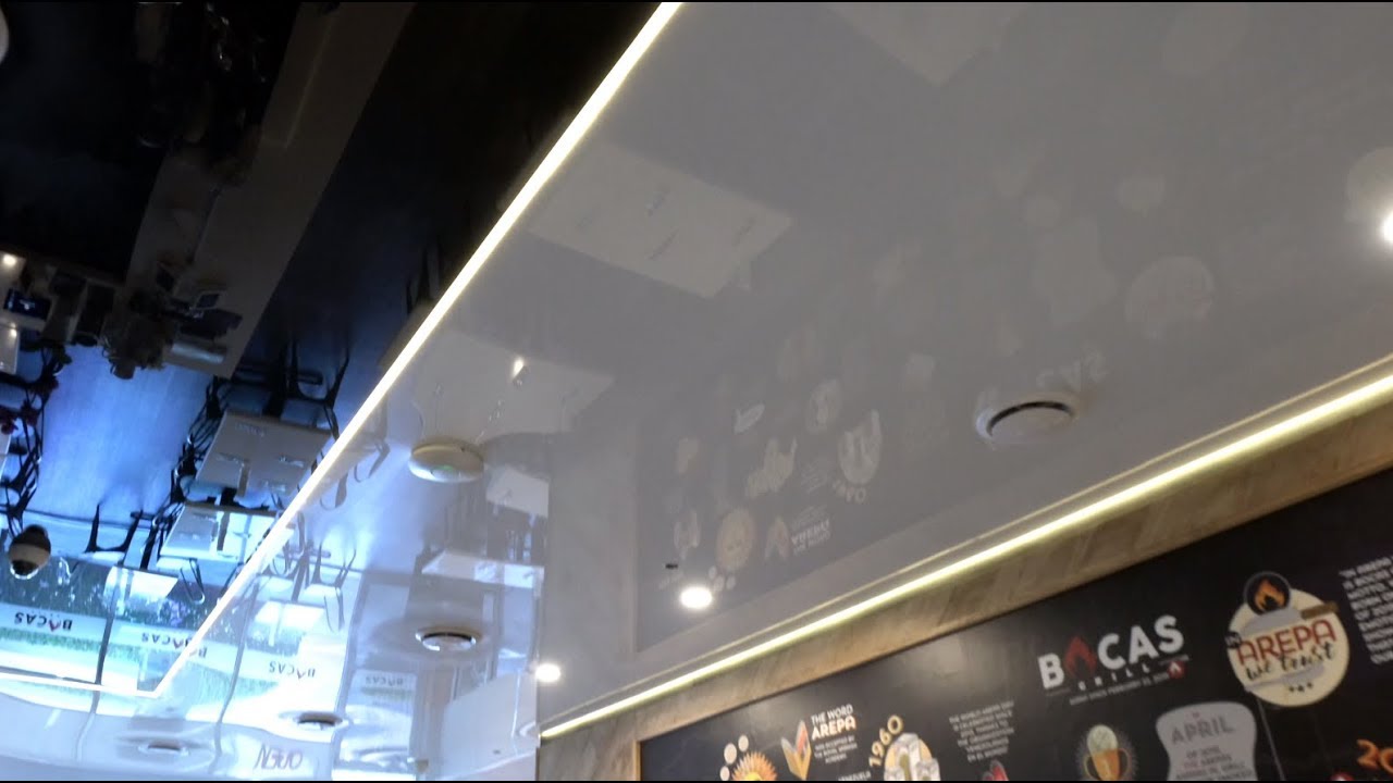 Bocas Grill Miami - High Gloss Ceiling with Awesome Lighting