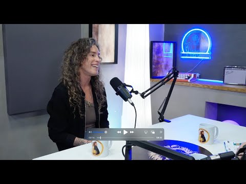 שיר פלד - ניתוח גוף פתוח
