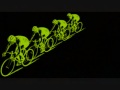 Miniature de la vidéo de la chanson Aerodynamik (Alex Gopher Etienne De Crecy Dynamik Mix)