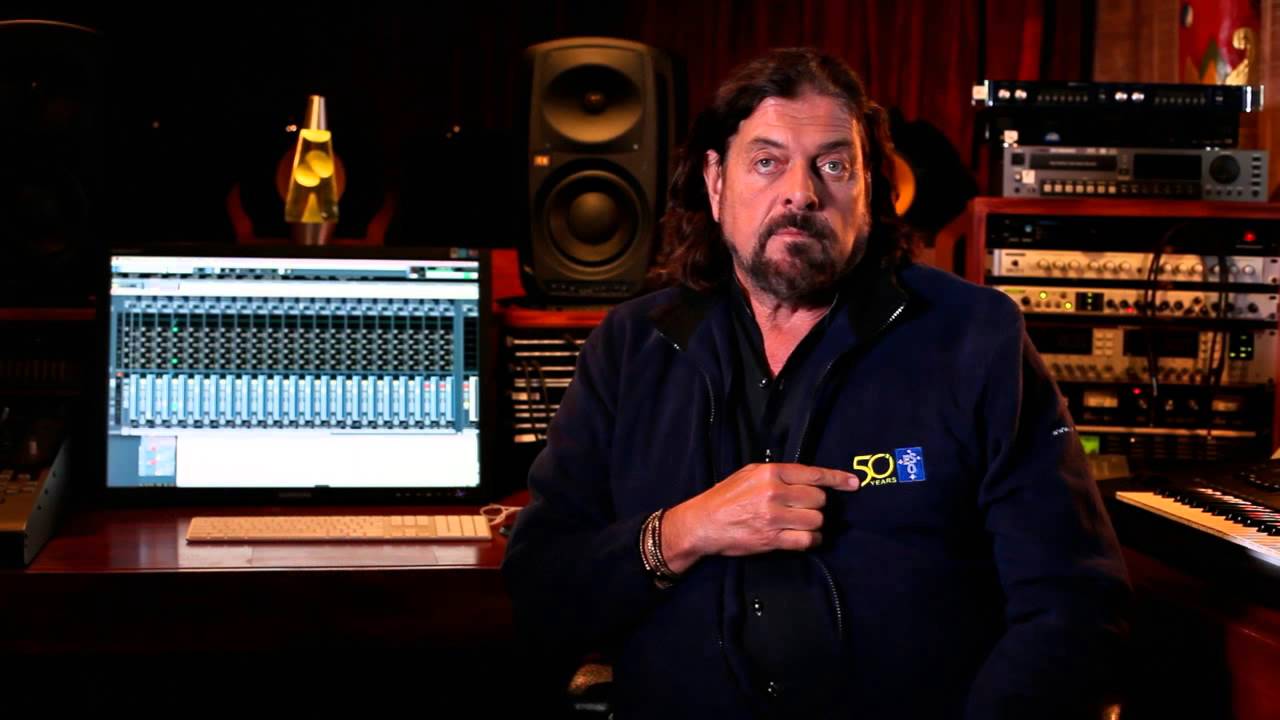 ALAN PARSONS A Valid Path 2004 YouTube Alan parsons a valid path 2004 youtube
