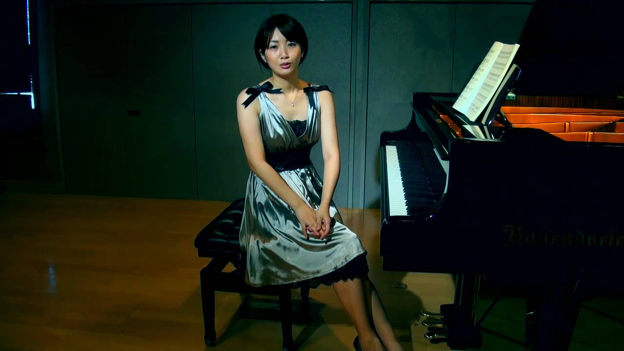 超レア品★送料込み★音の扉 横内愛弓 DVD ピアノ 東京音楽大学 横内愛弓 (Ayumi Yokouchi) - YouTube