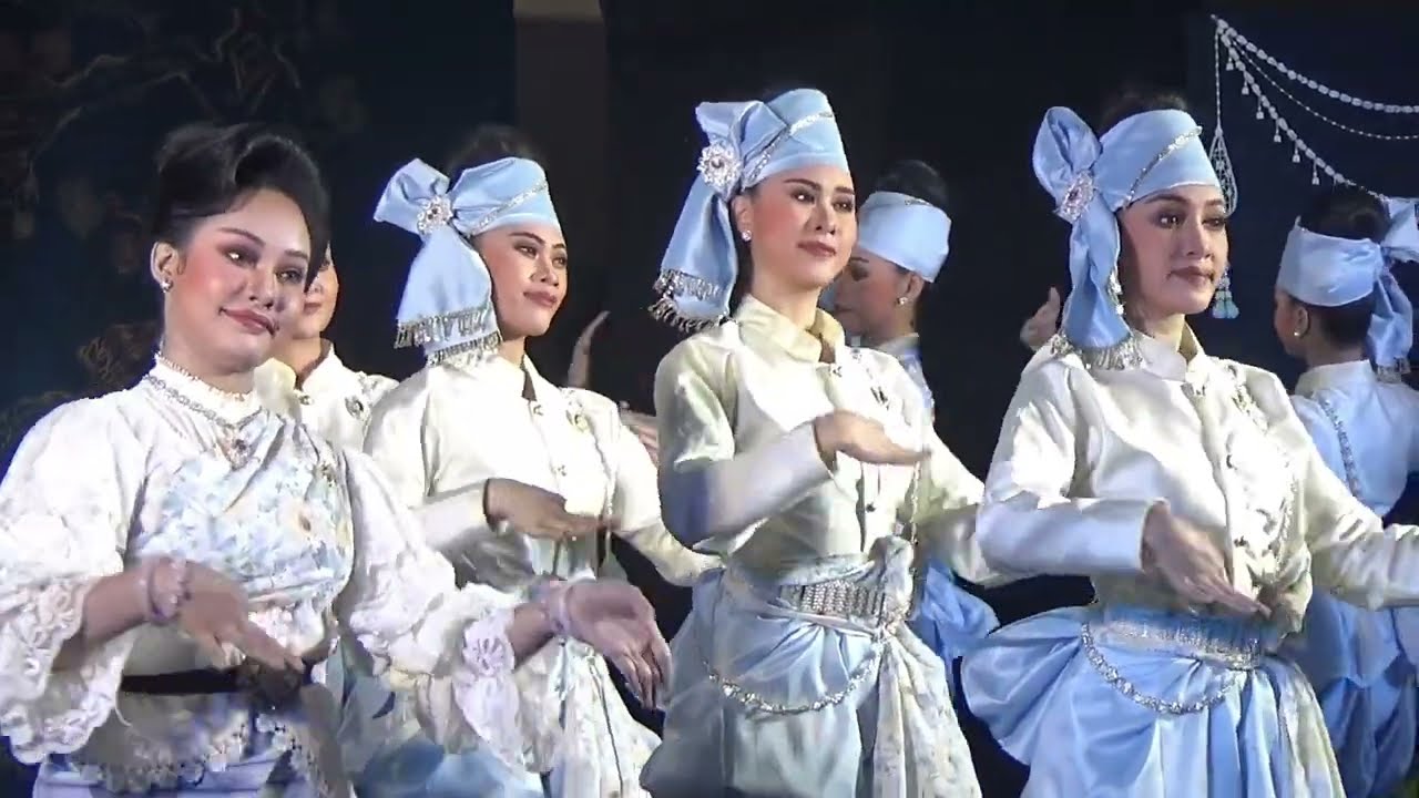 ชุดเบิกโรง ฟ้อนแพนถวายอาลัยฯ - ผลสัมฤทธิ์ทางการศึกษา สาขาวิชานาฏศิลป์ศึกษา สถาบันบัณฑิตพัฒนศิลป์