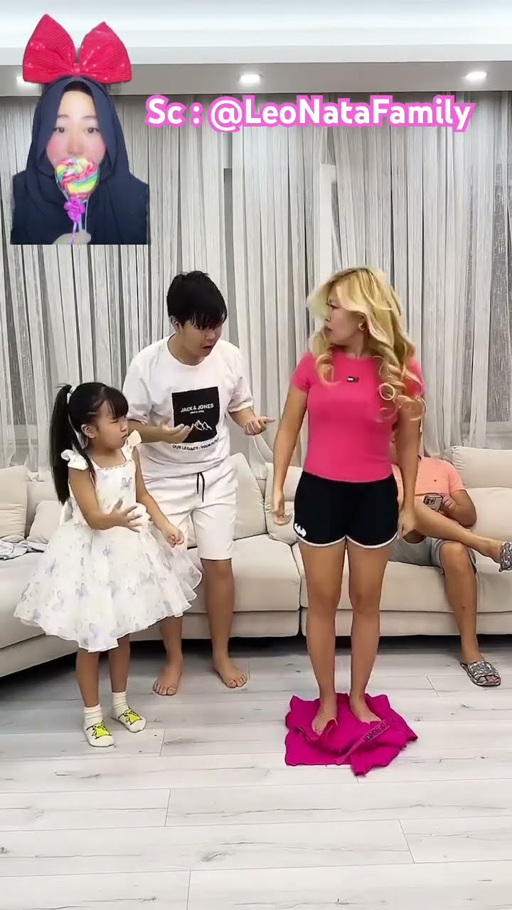 LOMPAT GANTI BAJU ⁉️tapi Papa dapat Baju Wanita ?@LeoNataFamily #shorts #funny #dubbing