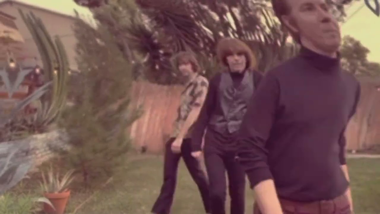 Maui Loon (Official Video)