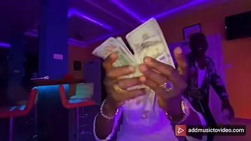 Mani Mandela throwing Dollar Bills on girls in a club