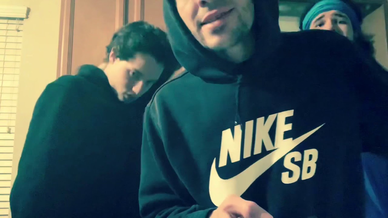 White Rapper Kills It! - “Splat” by Cyber Bully