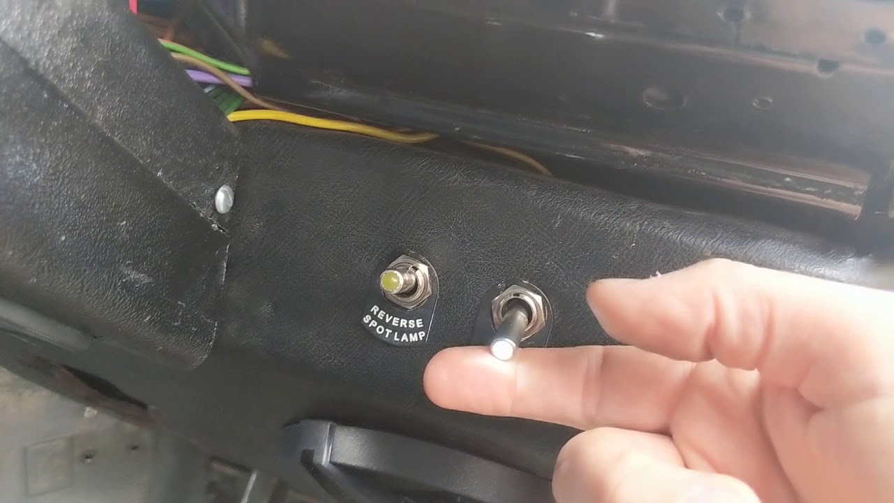 Land Rover air horn mod, switch between two different horns - YouTube