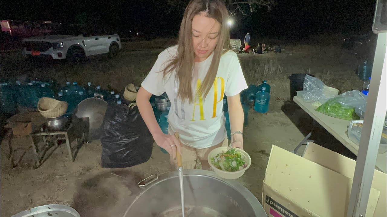 ซ้อแอน🆎บอกว่าเป็นแม่ค้าเก่า ลุยครัวหากับข้าวให้บอสกินเองเลยจ้ามื้อนิ🥰 #บอยศิริชัย #แอนอรดี