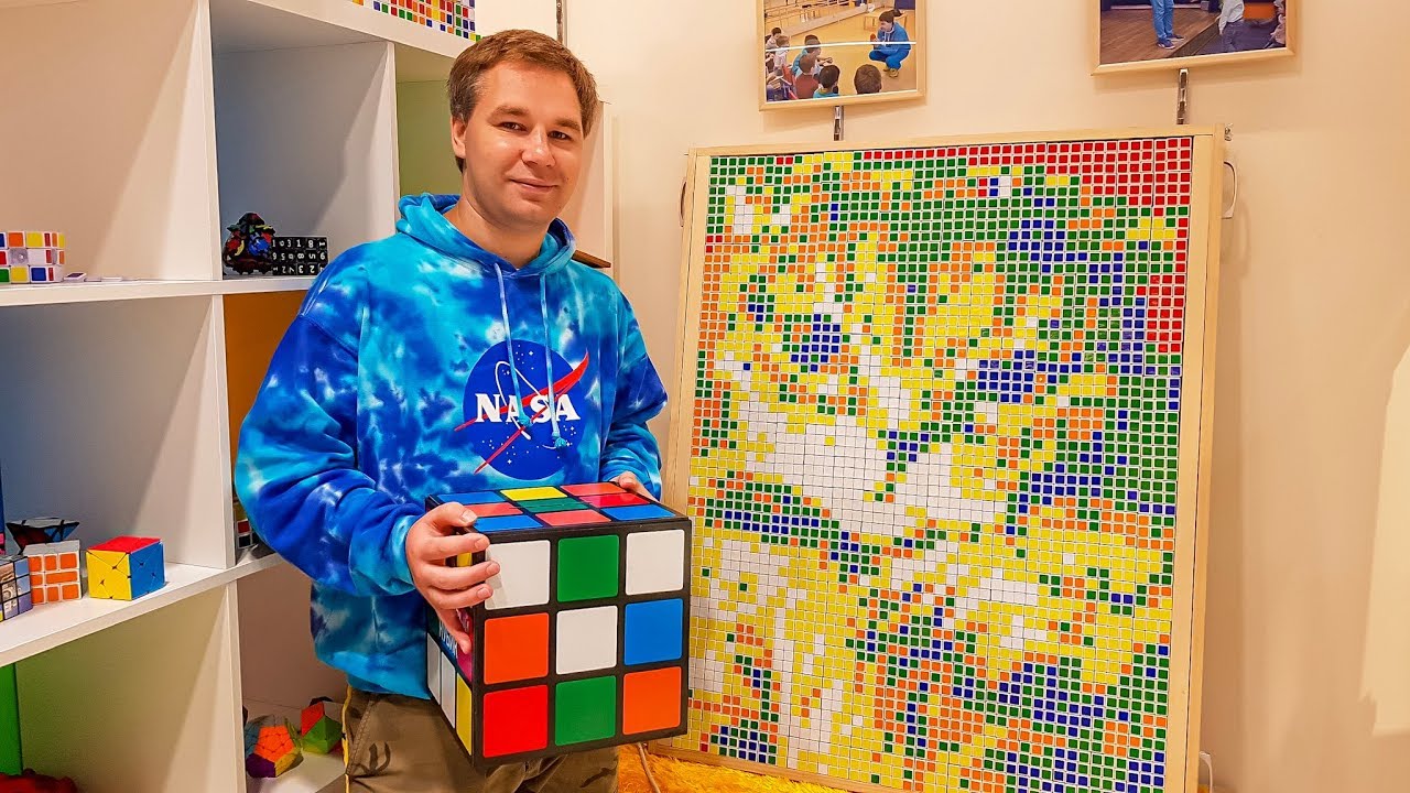 Something incredible from 300 Rubik's cubes! - YouTube