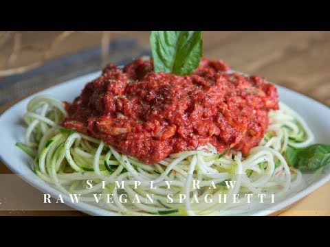 A SIMPLE Raw Vegan Spaghetti Sauce Recipe!