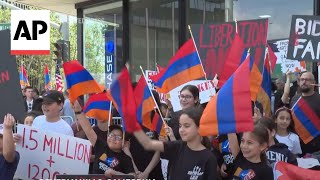 Los Angeles marches mark Armenian Genocide Remembrance Day Resimi