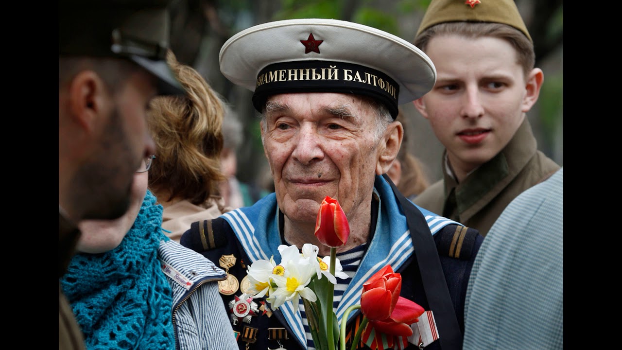 Памяти ветеранам великой отечественной. С днем Победы. Ветеран и солдат. Фронтовики Великой Отечественной войны. Военные ветераны.