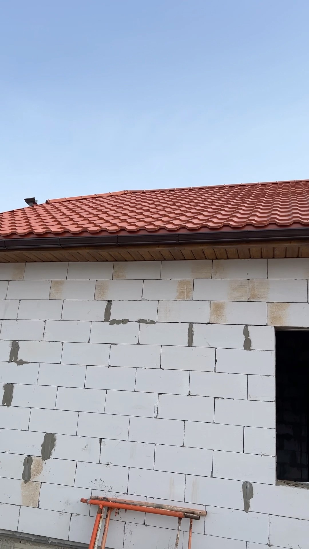 Соче металлический дом кровля