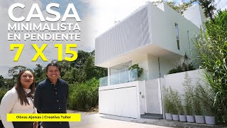 CASA MINIMALISTA  en PEQUEÑO TERRENO con PENDIENTE y CELOSÍA BLANCA DE ALUMINIO | Creativa Taller