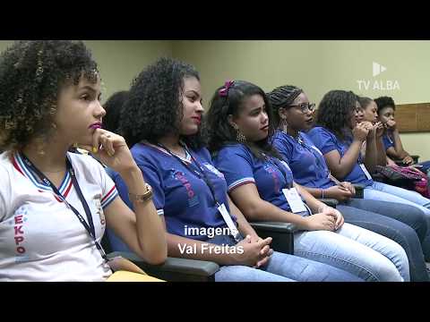 Alunos de colégio em Lauro de Freitas visitam a ALBA