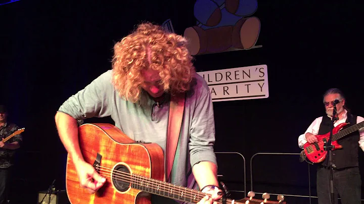 Teresa Wade Performing at Children's Charity of Bl...