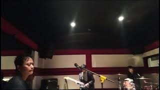 Wisesa - Cinta Yang Terlarang ( Live Studio ) Latihan Rutin