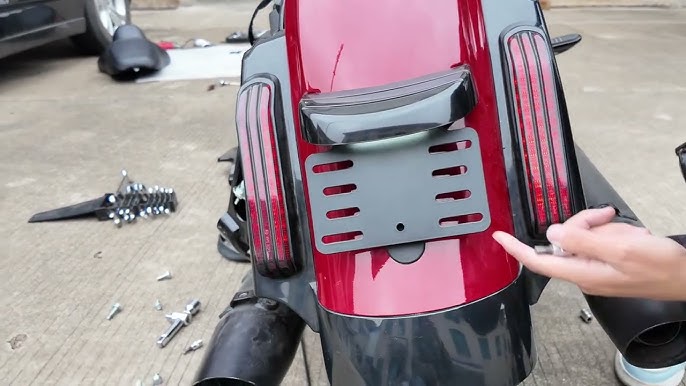 Rear Fender Fascia LED Light For Harley Touring Road King Street Glide Road Glide 2014 2024