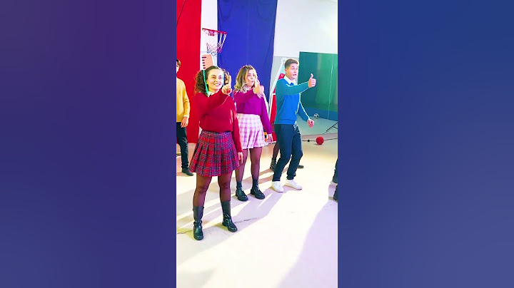 LA NUOVA CANZONE DI NINNA E MATTI “RICREAZIONOLOGIA” - MATTI SBAGLIA LA COREOGRAFIA 🕺🏼