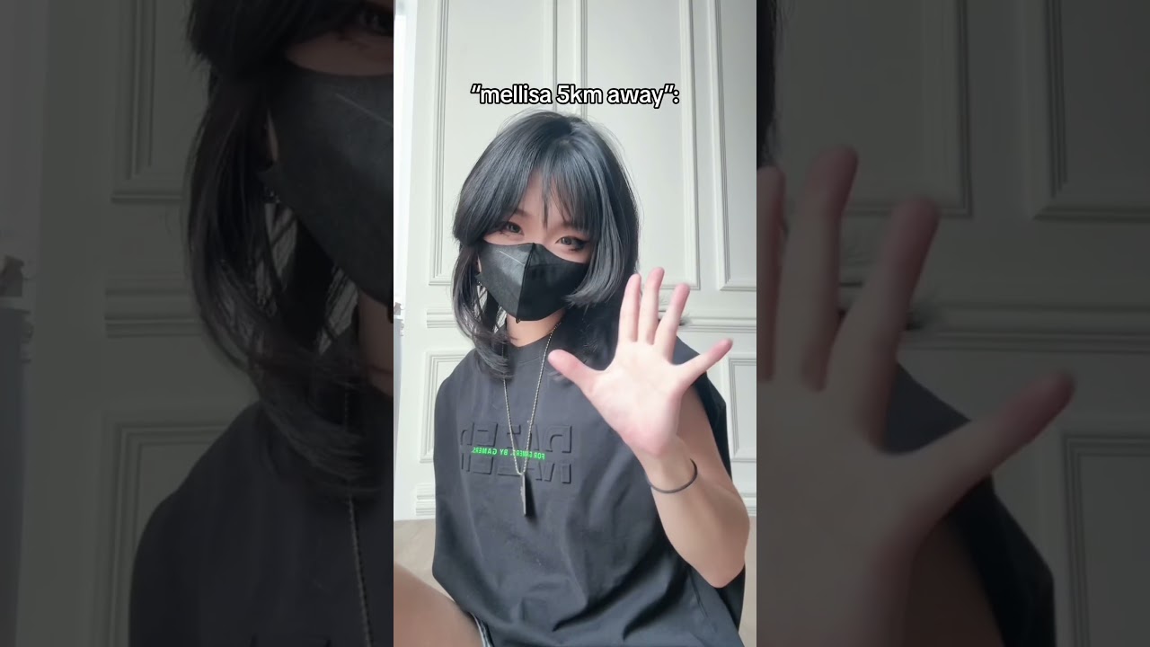 Click x to remove meanwhile more ads pops up😭(yt: kitsunee.___)