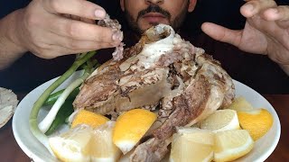 اكل راس خاروف |اصوات اكل| موكبانغ ASMR eating goat head